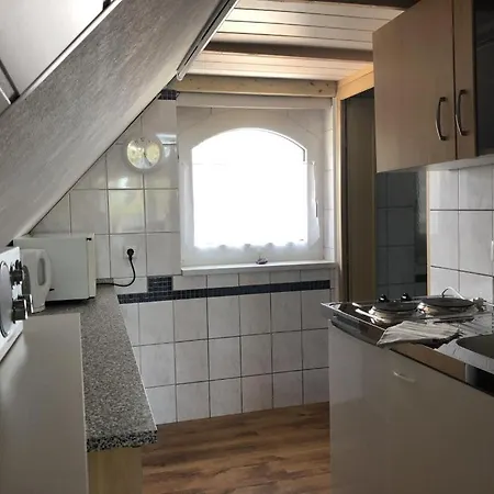 73 In Ruhiger Lage 公寓 *